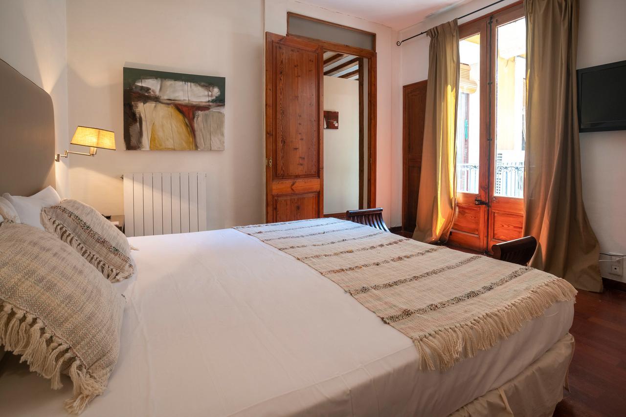Habitat Apartments Ferran Barcelona Bagian luar foto