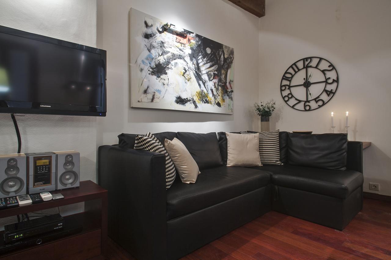 Habitat Apartments Ferran Barcelona Bagian luar foto