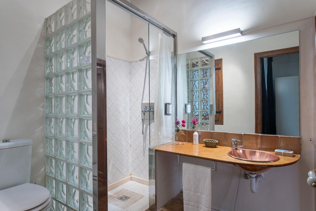 Habitat Apartments Ferran Barcelona Bagian luar foto